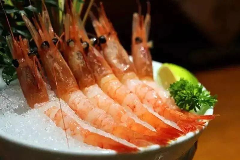 家长|虾线很脏？虾头重金属超标？吃虾前必看的4个真相，看你了解几个