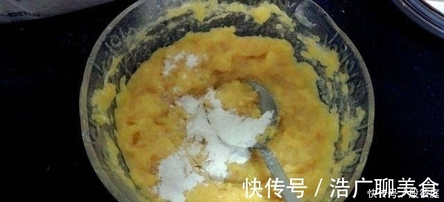 南瓜派|做南瓜派时，不要只记得加糯米粉，多加这两步，简单可口