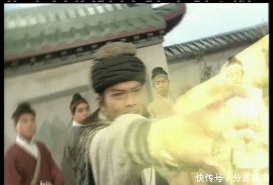 庄聚贤|天龙八部十大高手最公正排行,四五六混战,前三名无悬念