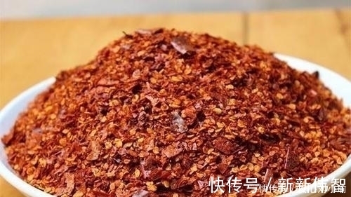 亲爱的|辣椒油，很多人都做错了，难怪没有香辣味大厨这样做才对