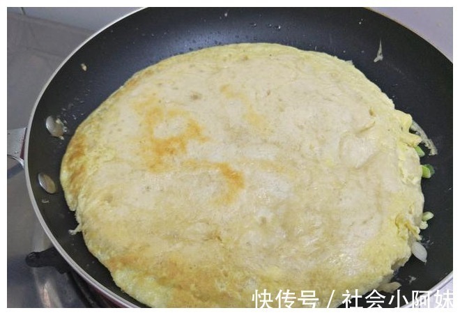 发面葱花饼的简单制作方法，手不沾面，学会不用天天吃馒头花卷了