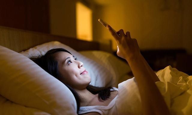 熬夜|孕期熬夜会有哪些影响?伤身又伤胎,不想影响胎儿发育尽早改正