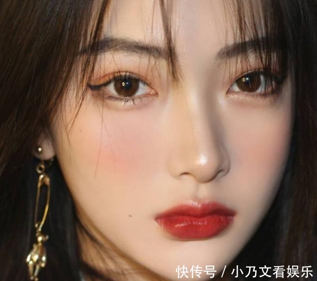 男生最“忍不了”女生这3大“特征”,网友:还不如“素颜”好看