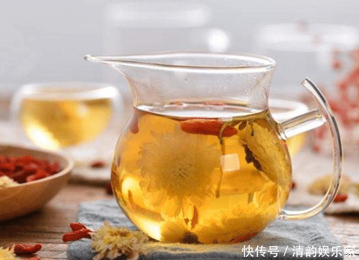 菊花|菊花加此物,每天泡一杯,排毒又健身,视力好,肝越来越健康