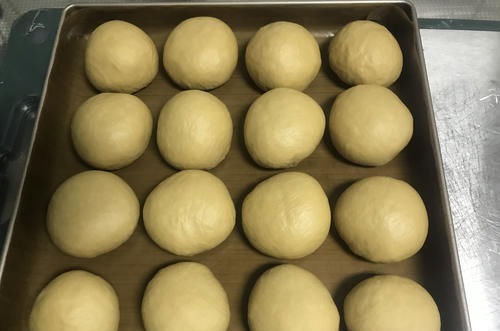 孩子早餐不用愁,用它做面包,营养丰富又养身,老人孩子都爱吃