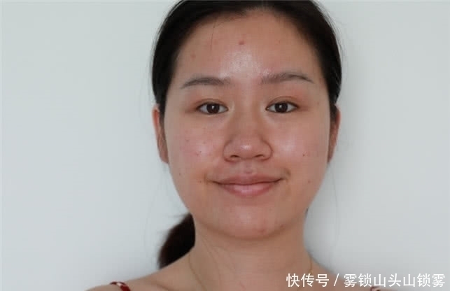 皮肤|爱化妆与喜欢素颜的女生,5年后皮肤有啥不一样网友差辈了吧