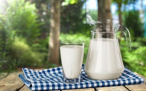 豆浆|血糖过高的人，牛奶和豆浆，喝哪个好呢？或不用纠结，了解一下