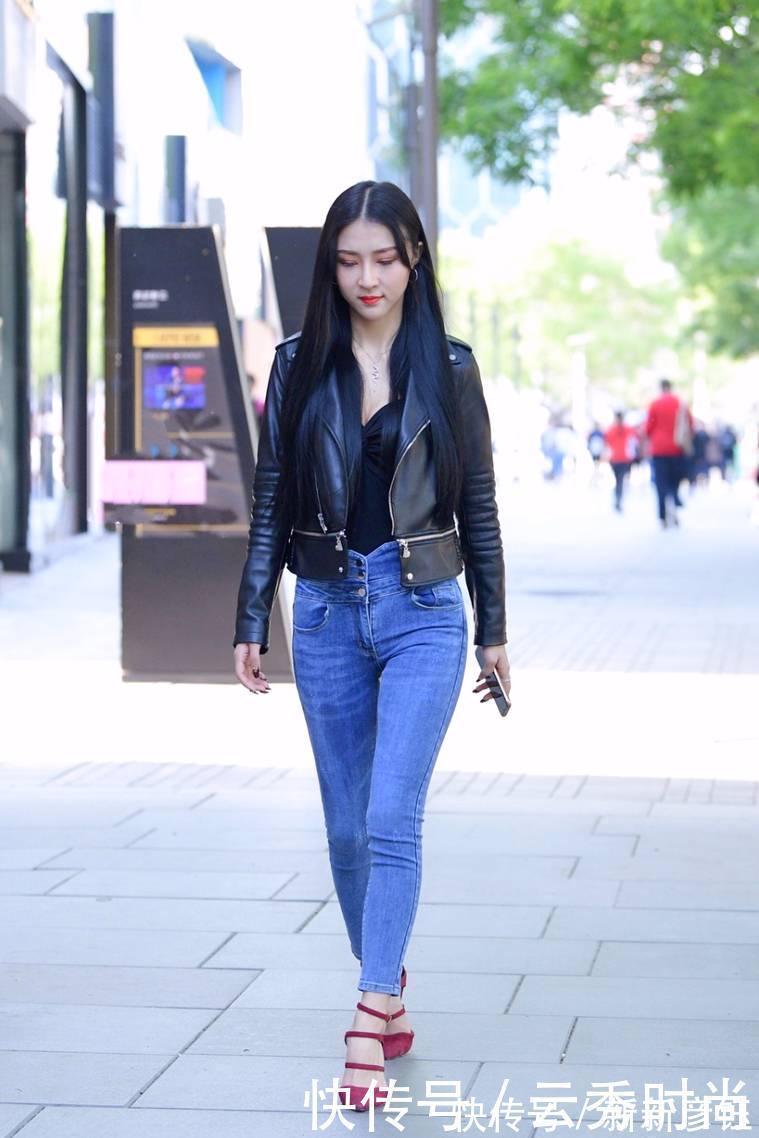 外观 这样的时尚小姐姐，内搭一件V领上衣，让自己成为最美的景色