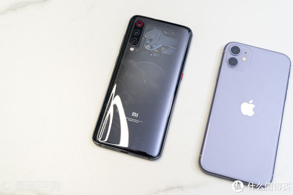 手机|真机实测！一加8T银时真·指纹收集器的终结者！