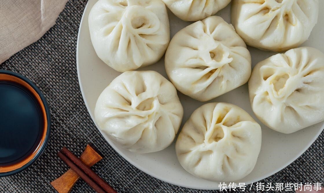 酵母粉|发面,直接加酵母粉是外行,学会这样做,面发得又快又好