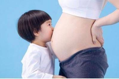 二宝|大宝和二宝之间相差几岁最好是两岁吗很多宝妈都想错了