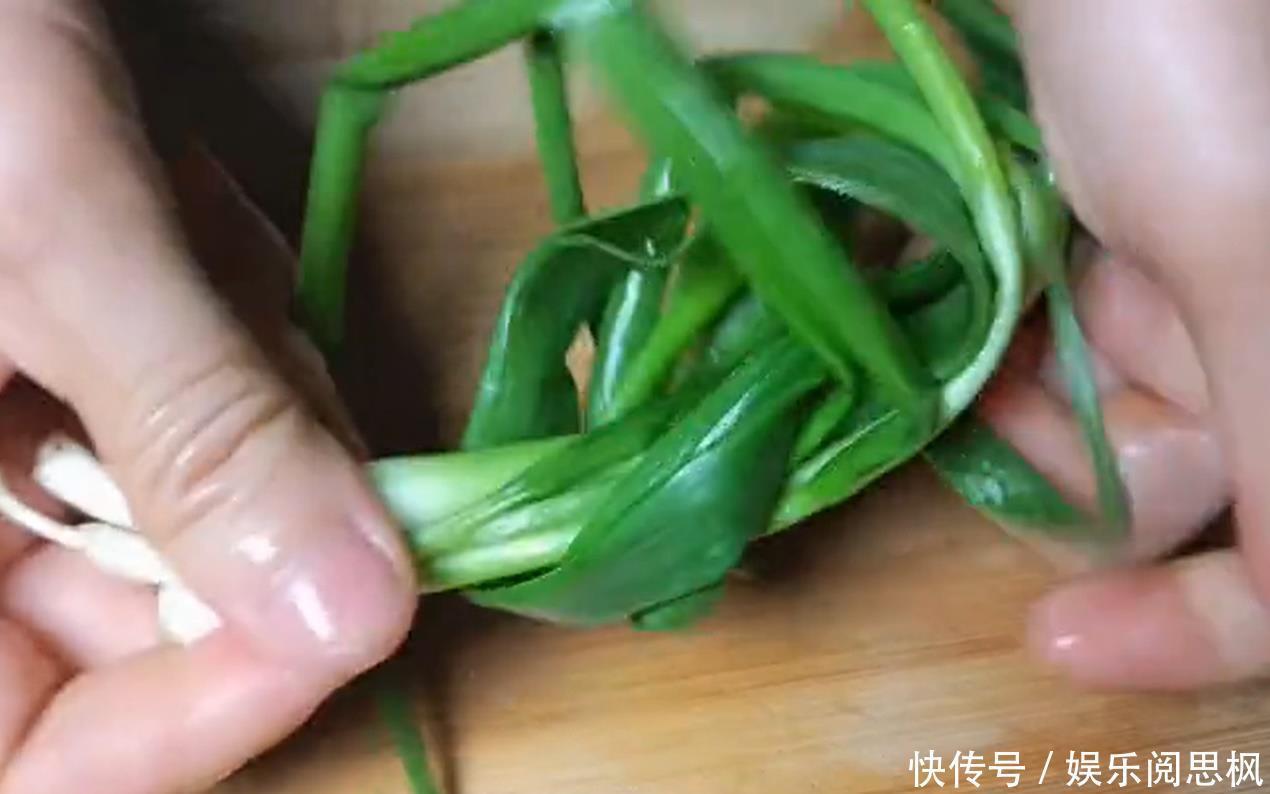 配方|酒店大厨珍藏多年的卤鸡腿配方，十分入味，筷子一夹就骨肉脱离