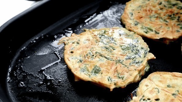 芹菜梗|天冷了,这蔬菜该多吃,浑身是宝,叶子不少人当垃圾扔了,太可惜