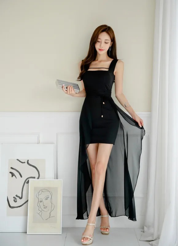 美图欣赏:孙允珠,层叠仙女飘絮黑宝石笼纱礼裙