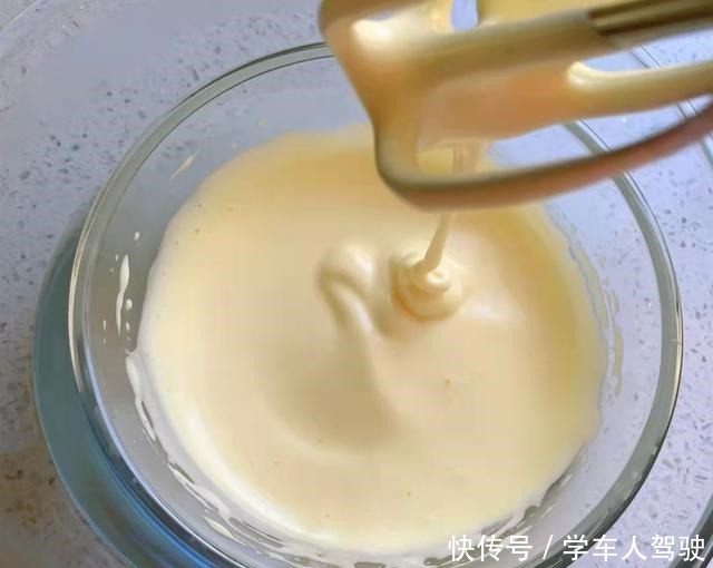 不加牛奶,不用一滴油,教你做鸡蛋小饼干,小孩子爱吃还不腻