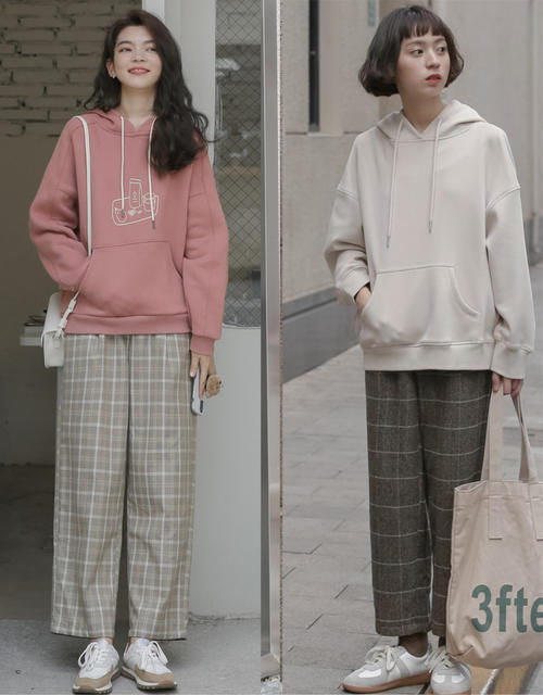 春天的卫衣有点“不一样”，跟博主学这样穿才好看