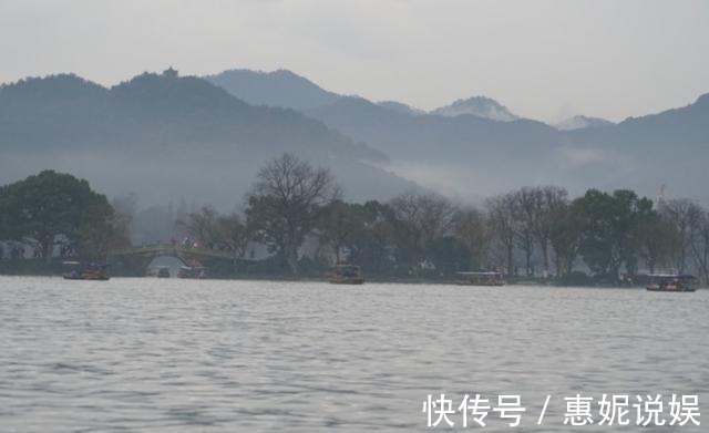 暴雨#什么是久旱逢甘霖,苏轼只用一首诗就可以告诉你,简直酣畅淋漓!