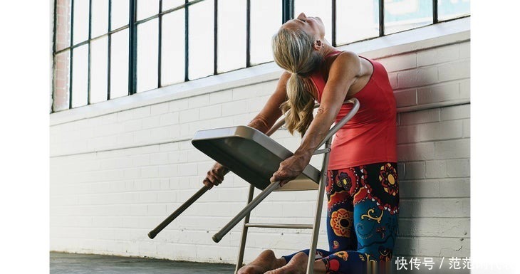 瑜伽|瑜伽骆驼式总是腰痛？手抓不到脚？这9个技巧要掌握