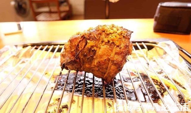 咸肉|吃三明治，最喜欢古巴的这做法，天天吃不够，一个下肚，又香又饱