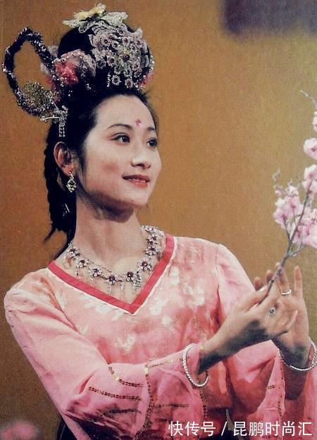 林黛玉&四大名著中的18位美人,个个倾国倾城,你最喜欢哪一个?