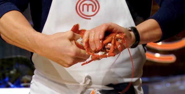 米其林|米其林大厨戈登拉姆齐，完美无痛拆龙虾肉，只需7步骤轻松上手