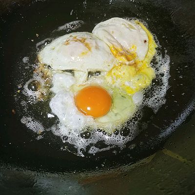 荷包蛋|擂辣椒炒荷包蛋