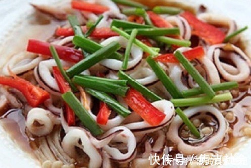 葱油|补钙又补锌鲜香美味,做法简单营养丰富,深受孩子们的喜爱