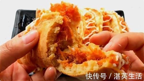 妈妈用2个鸡蛋，1碗面粉，放锅里一烙，比蛋糕好吃，孩子喜欢吃