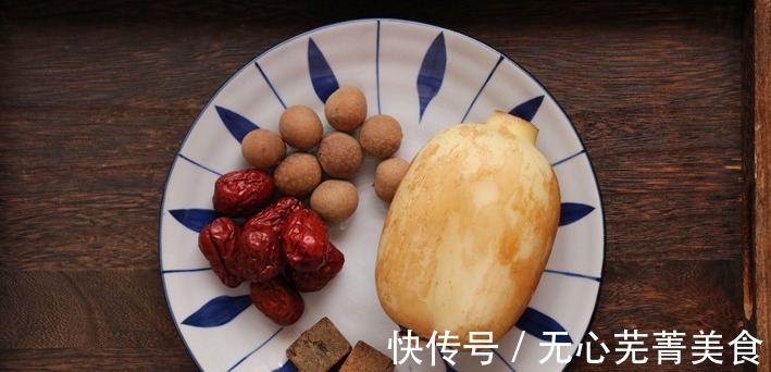 秋季|秋天要多吃莲藕,教你简单做法,不炖不凉拌,面如桃花好入秋!