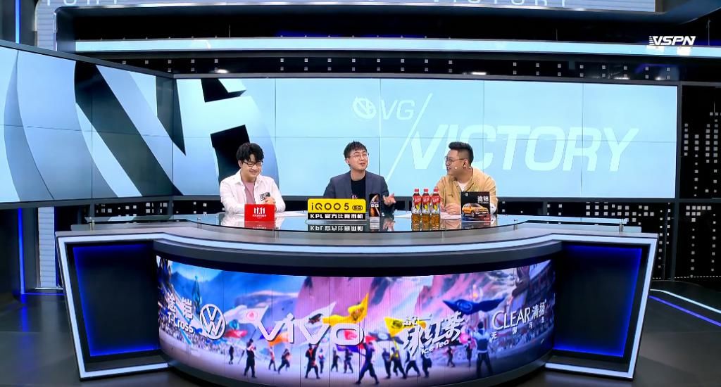 比赛来到|花海首秀“野核”，VG大劣势翻盘eStar，狂人被评论席“轰炸”！