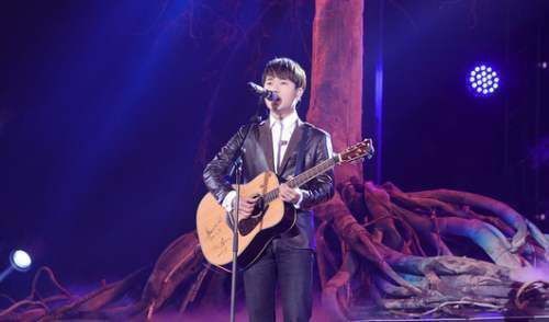 最慘《中國(guó)好聲音》冠軍,以新人身份“再次”參賽,沒想到第一場(chǎng)就被淘汰