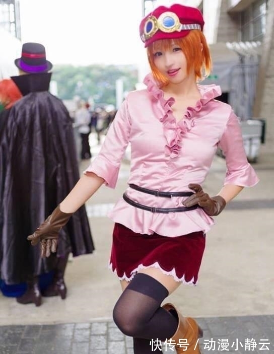 真人cos|《海贼王》国外真人cos,四皇大妈变成胖矮矬,凯多能被乌索普秒杀