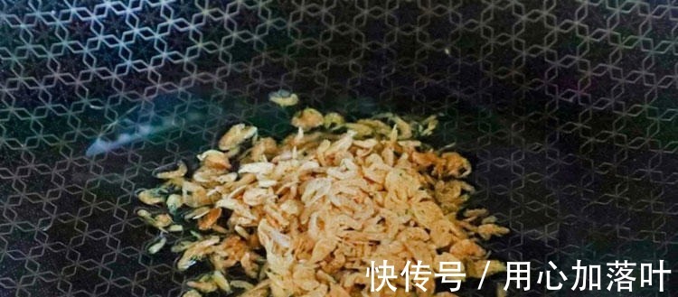 小鹿|5分钟就能做好一道快手家常菜,简单又好吃,还能补钙,老少皆宜!
