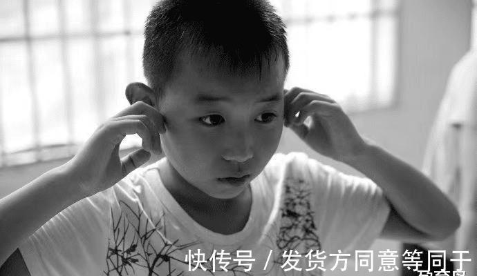 同事|幼儿园衍生“新型暴力”,孩子在一旁默默忍受,家长却尚未察觉