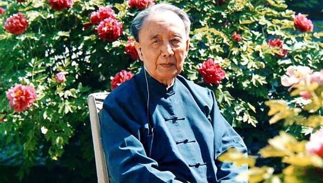 张琼华!郭沫若做过哪些奇葩事与鲁迅对骂,自比天狗,还有一件让人不齿!