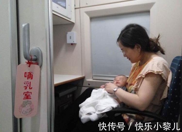 喂奶|母乳喂养的尴尬时刻:宝宝在公共场合饿得直哭,宝妈到底喂不喂?