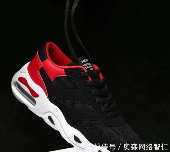 缓震|提醒跑迷:在超市看到这些跑鞋一定多囤几双,脚感不输亚瑟士!