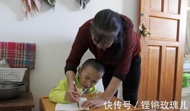 后遗症|孙子连续发高烧,奶奶以为着凉仅喂退烧药,结果害了孩子一辈子