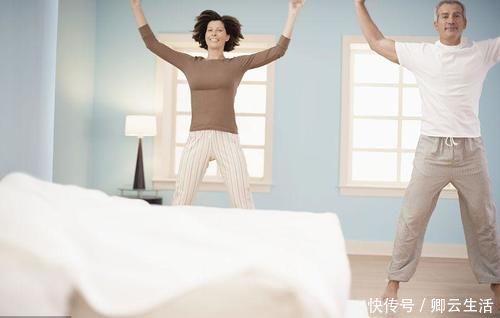 排卵期|错过了“最佳生育年龄”，那你备孕时，做好这3点就很重要了！