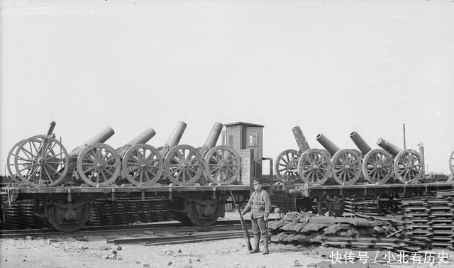 弹药|1919年英军监督德国工人拆毁火炮弹药 战争阴云挥之不去！