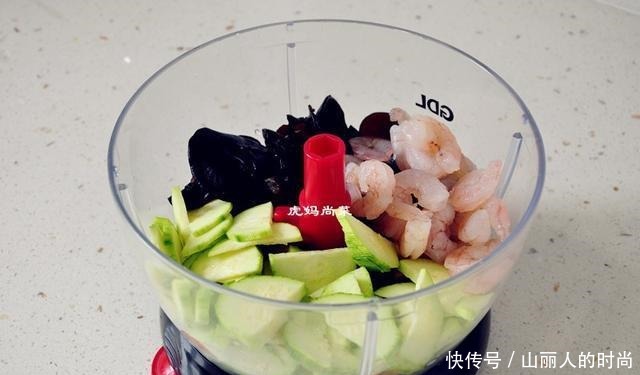 早餐|快手早餐蛋饼2款,菜多易熟,又软又嫩,可口滋润防秋燥