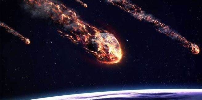 盆地 20亿年前一颗陨石撞击地球,在加拿大境内形成了一处盆地