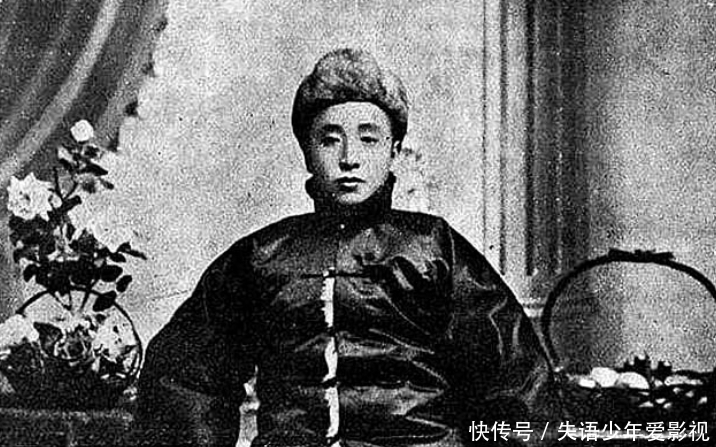 张作霖|张作霖父子墓地:爹葬东北杂草丛生,大儿子却葬在美国,绿草如茵