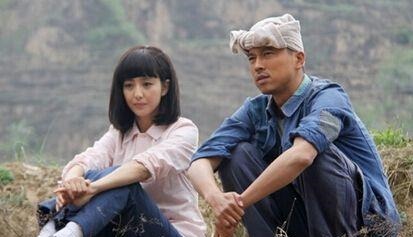 平凡的世界|上联“寡妇门前是非多，不去为好”，下联这样对真是经典！