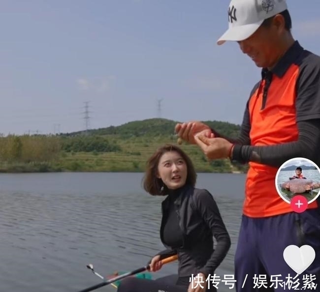 邓刚|钓王邓刚教网红聂小雨钓鱼!网友:秀身材还是蹭流量?