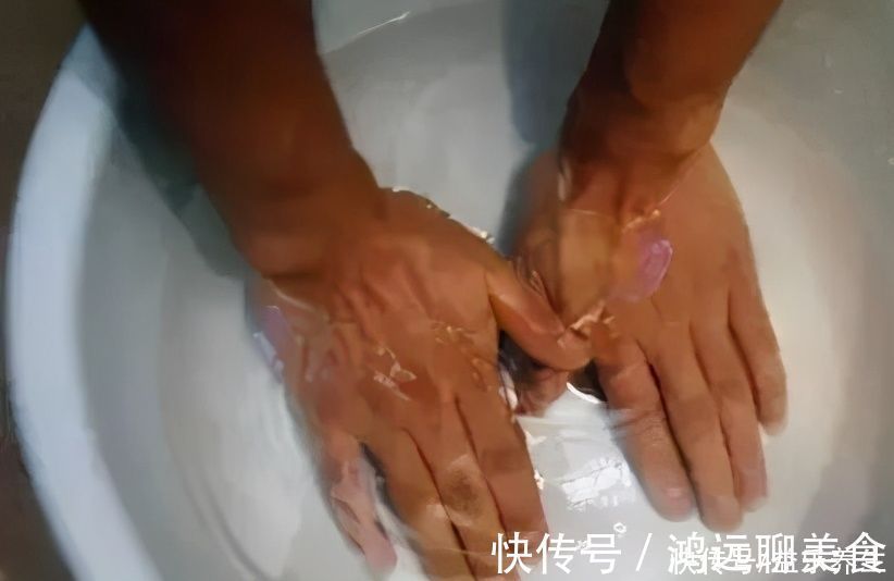 山楂|山楂十九片,血管好一年!软化血管降血压,老中医一喝一壶