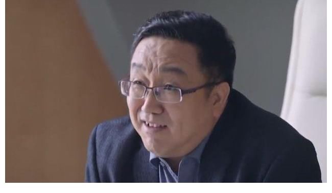 突围陆建设的结局，小人得志想捞钱没捞着，最后因祸得福安全着陆