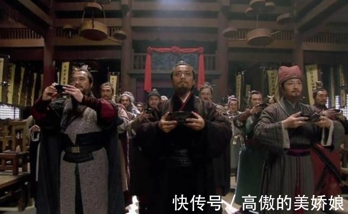 宋江!梁山有一个好汉,其实是“朝廷奸细”,在取名时施耐庵就已表明?