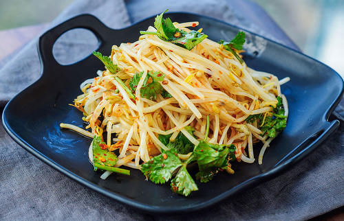 茄子|明日小暑,牢记“尝1味,吃2肉3菜,忌2事”,顺应时节精神入伏