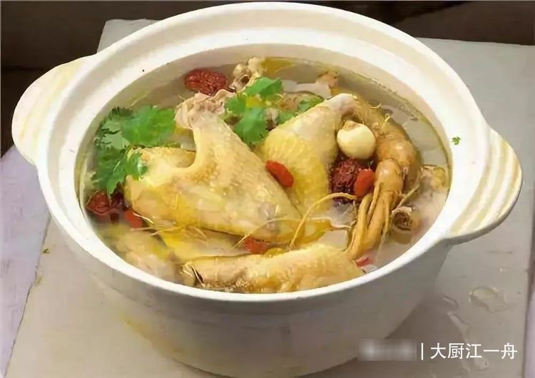 鸡肉不管怎么做，最忌放这2种调料，难怪鸡汤不好喝